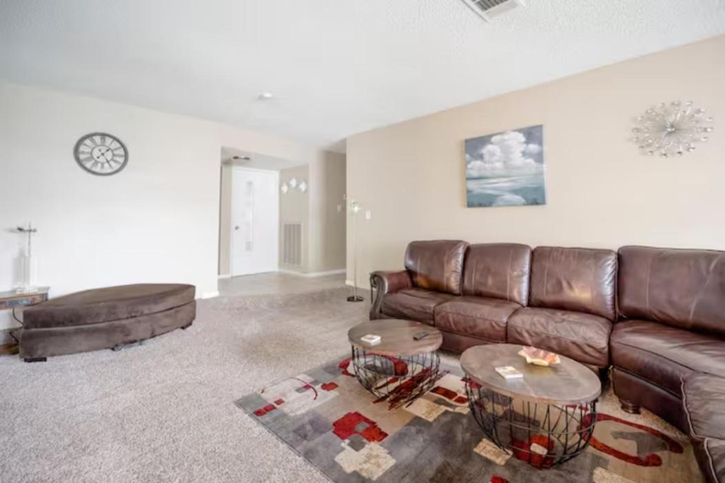Pool 4 Bedroom 2 Bath Close To Strip Las Vegas Luaran gambar