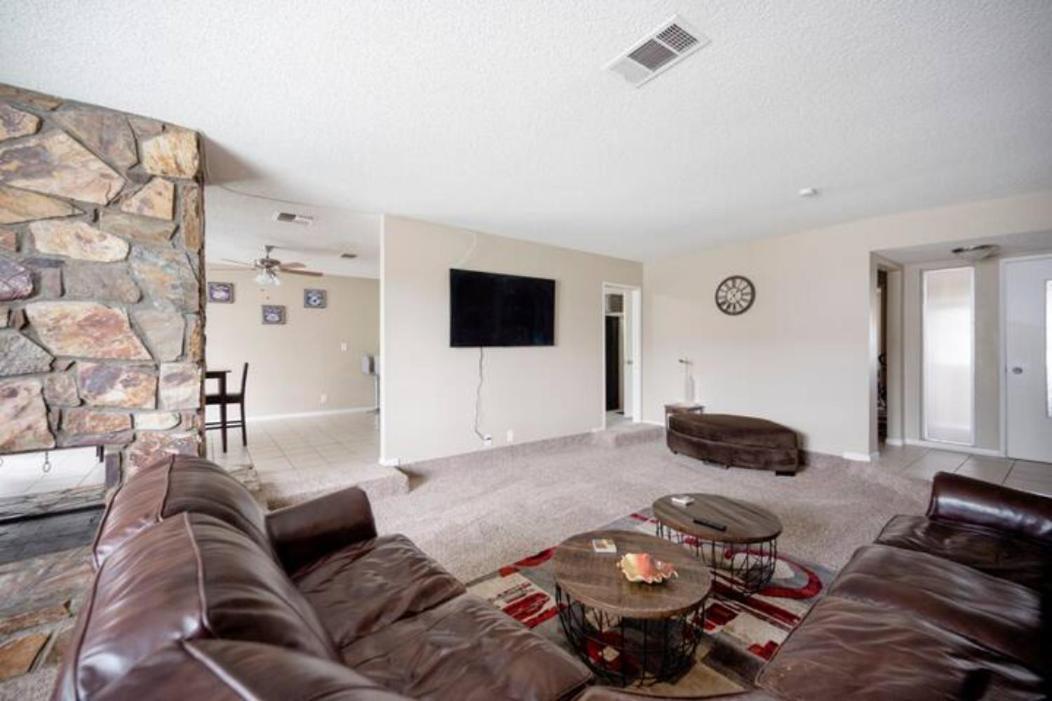 Pool 4 Bedroom 2 Bath Close To Strip Las Vegas Luaran gambar