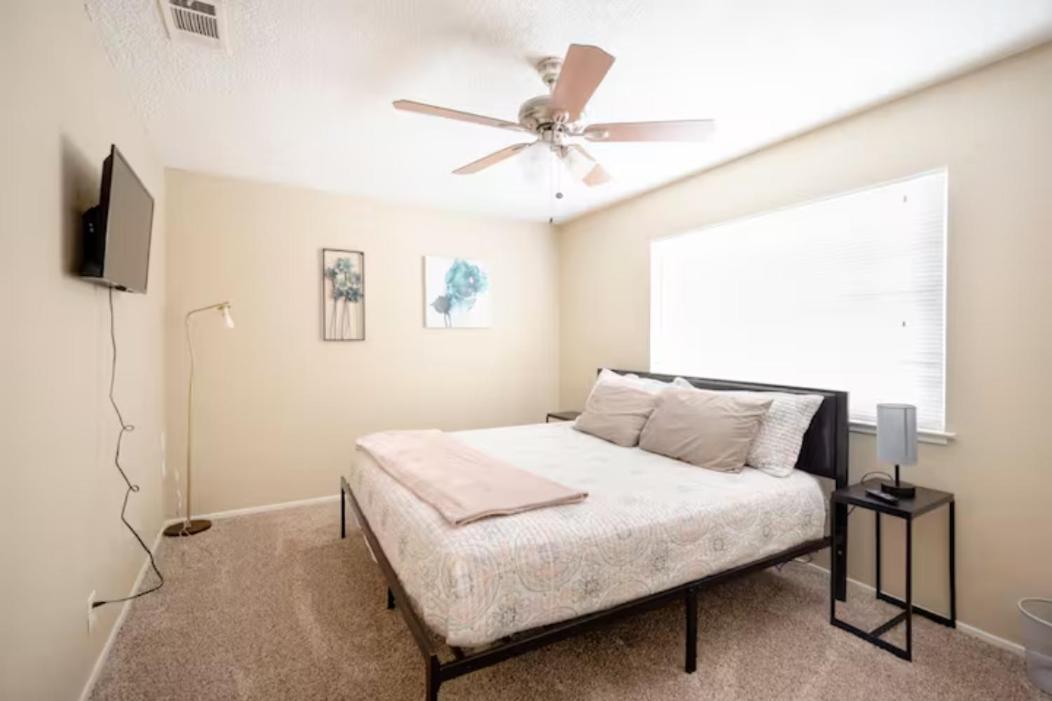 Pool 4 Bedroom 2 Bath Close To Strip Las Vegas Luaran gambar
